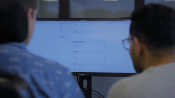 Rocsys Employee And Screen